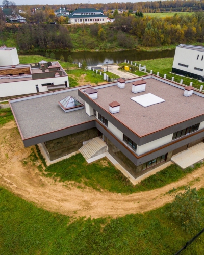 Terreno + Construção